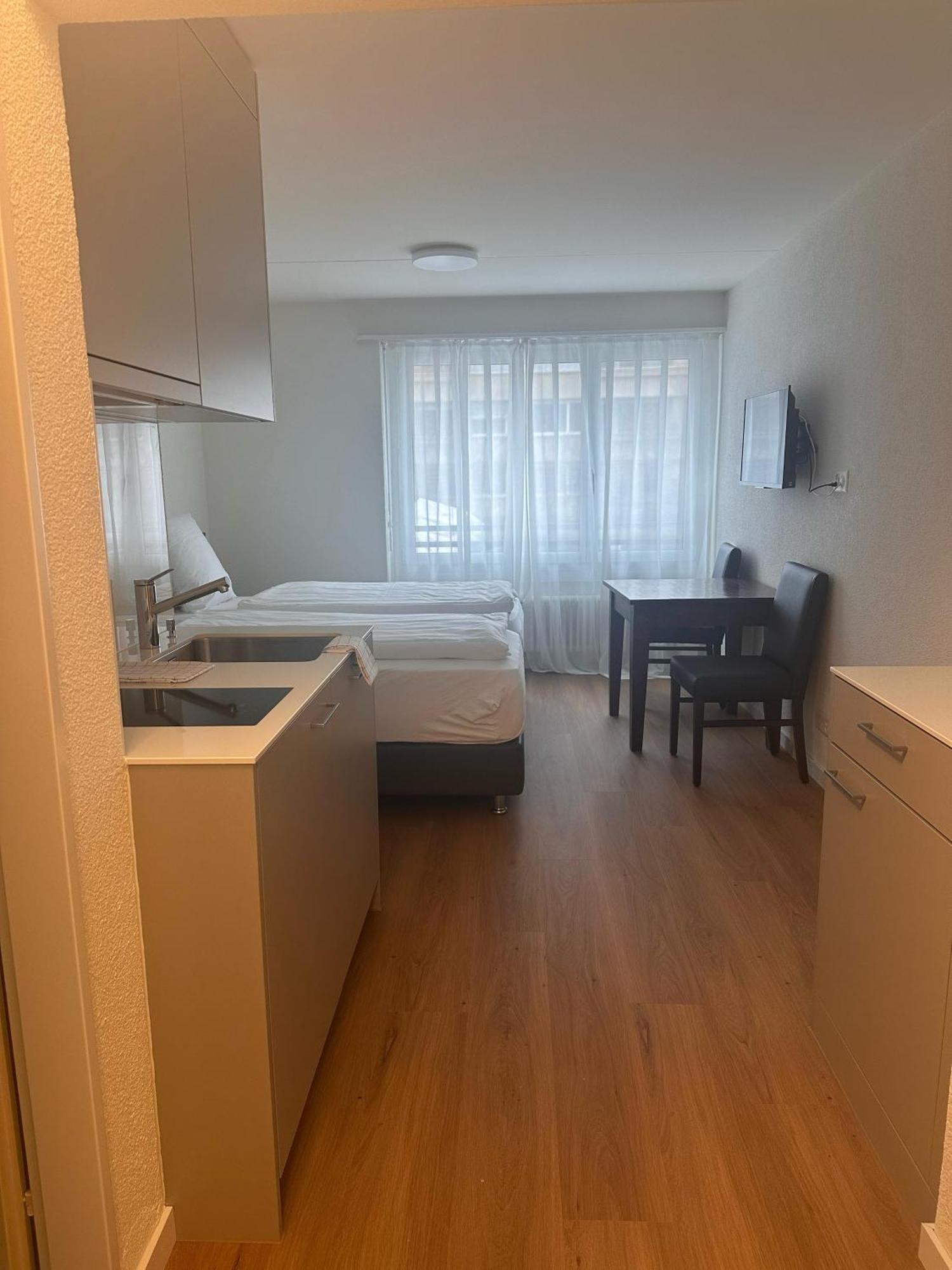 Apartmán Swiss Star Zurich Airport - Self Check-In Kloten Exteriér fotografie