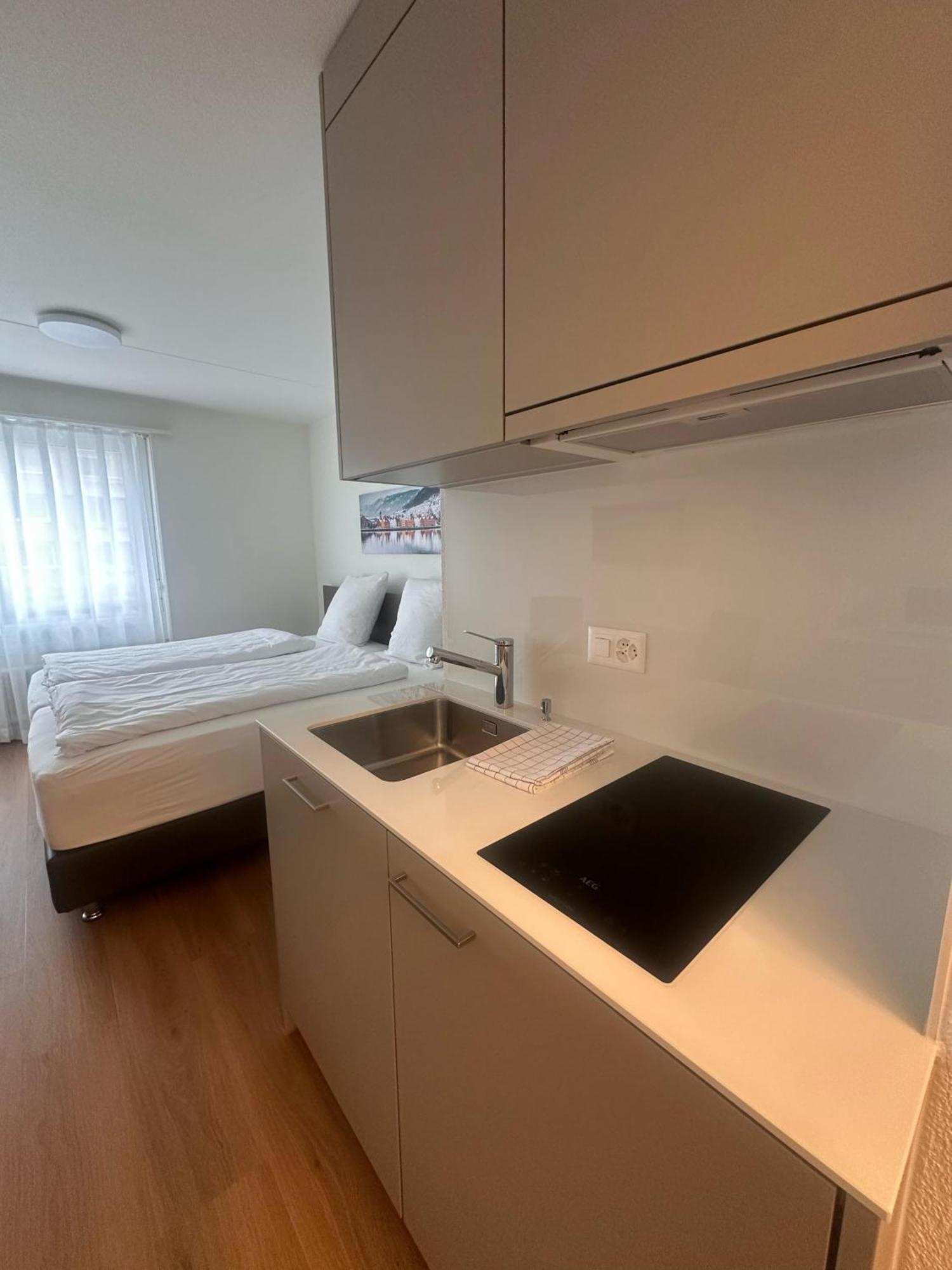 Apartmán Swiss Star Zurich Airport - Self Check-In Kloten Exteriér fotografie